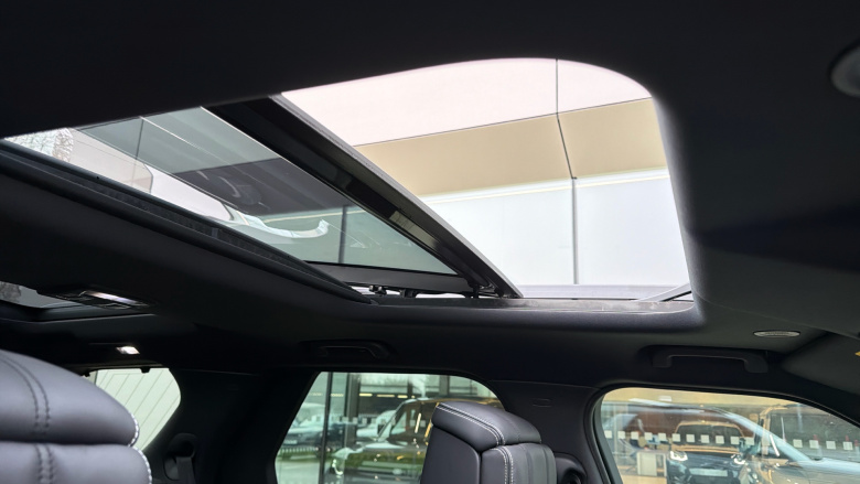 Land Rover Discovery 3.0 D350 Dynamic HSE 5dr Auto Diesel Station Wagon